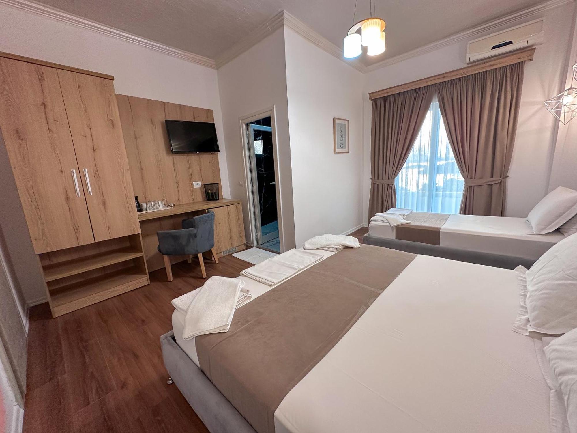 Hotel Murati 4*